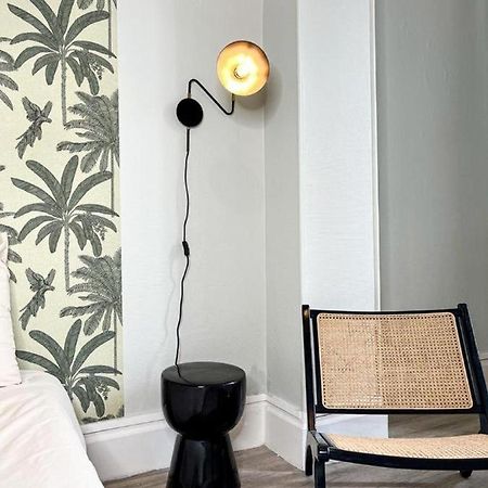 Suite Shamrock Лион Екстериор снимка