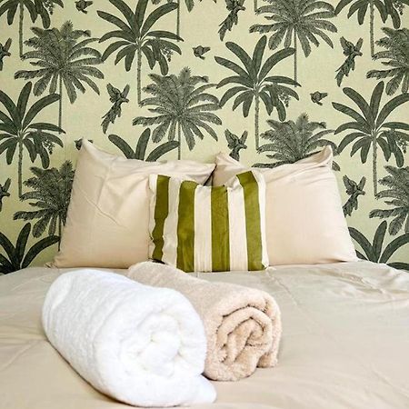 Suite Shamrock Лион Екстериор снимка