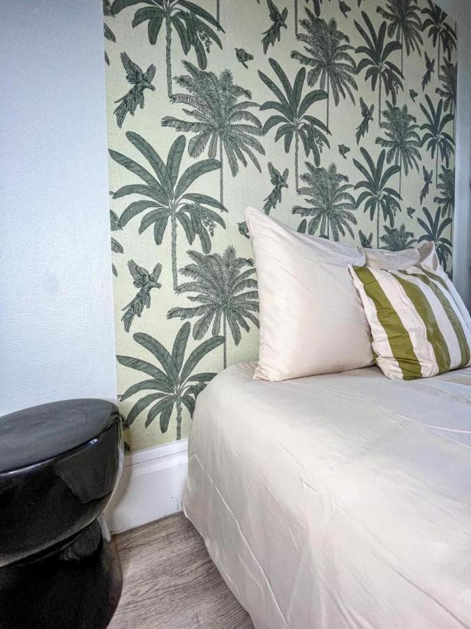 Suite Shamrock Лион Екстериор снимка